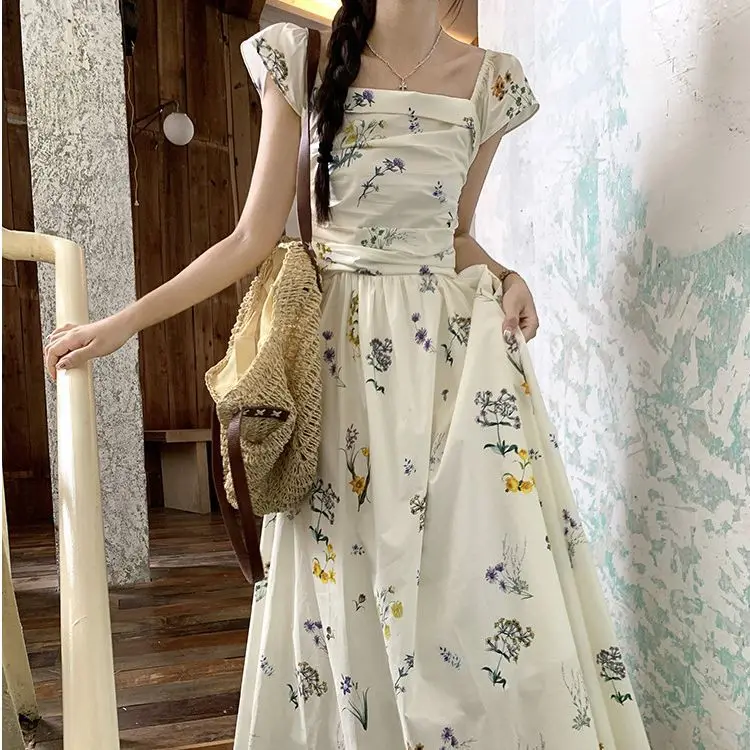 여성을위한 프랑스어 레트로 스퀘어 넥 꽃 플라잉 슬리브 노란색 프린트 드레스 여름 슬림 피트 Pleated Mori Girl Style Fairy Skirt