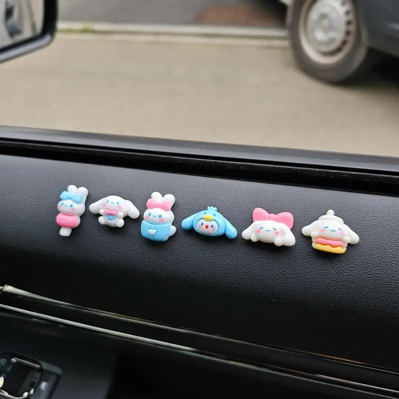 Sanrio Kawaii Anime Figure Hello Kitty Car Ornaments Car Decoration Car Dashboard Decoration Car Center Console Decoration 2024