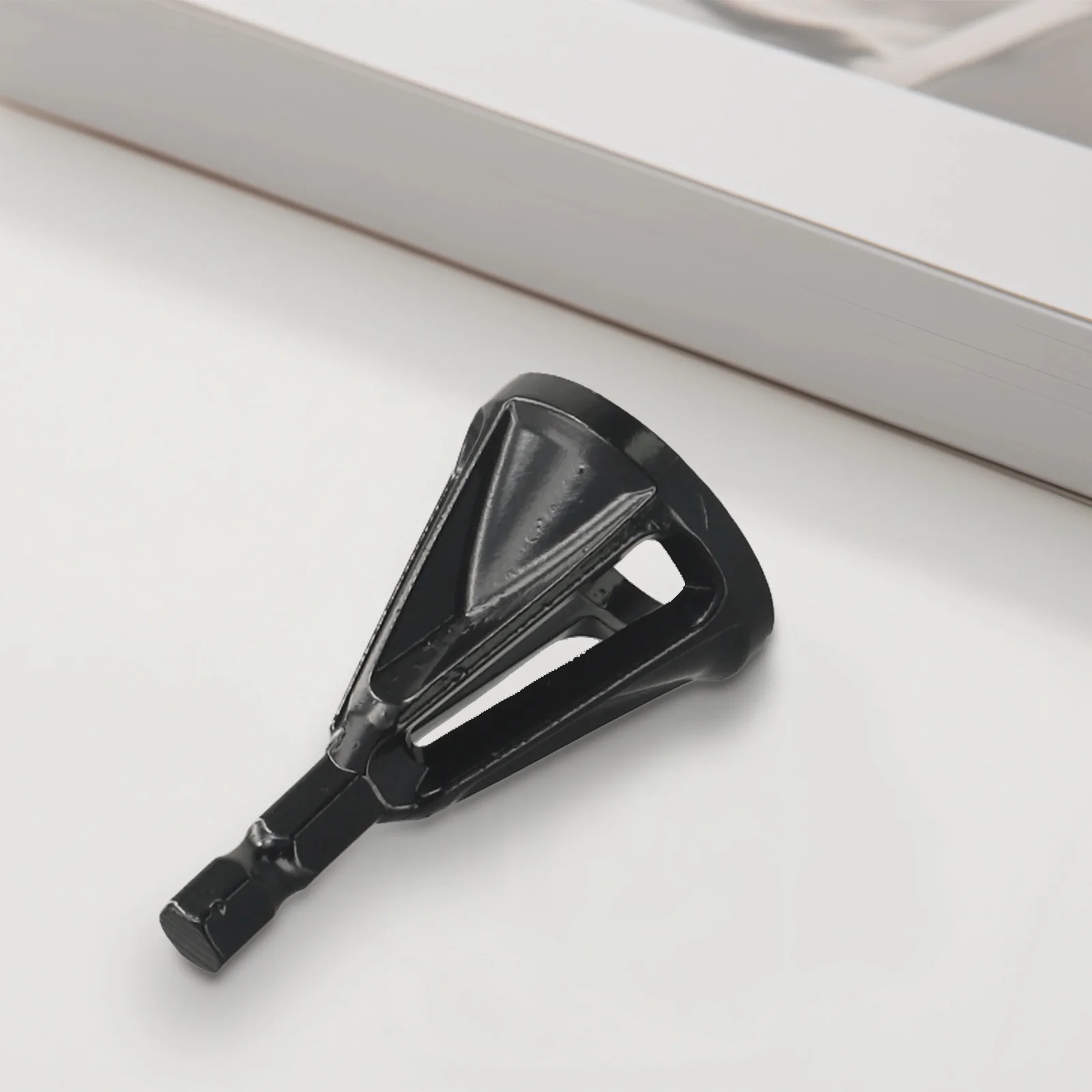 เครื่องมือขูดปลายหกเหลี่ยม1ชิ้นเครื่องมือขูดภายนอกเครื่องมือขูดเอาเสี้ยนสแตนเลส CR12อุปกรณ์เสริม MOV สำหรับเครื่องมือเจาะโลหะ