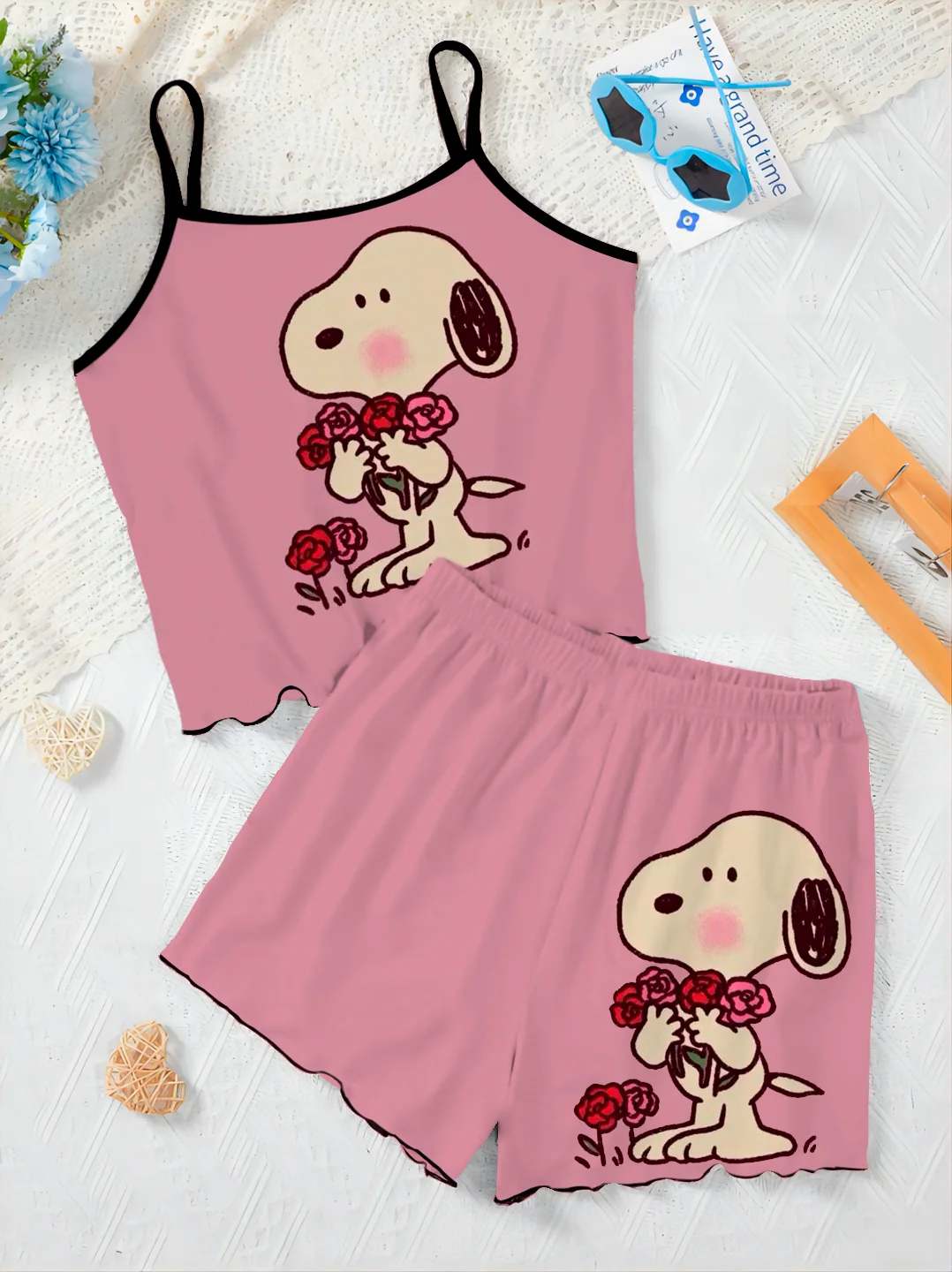 Eleganckie zestawy damskie dla kobiet 2-częściowy T-shirt Sałata Wykończenie Snoopy Disney Slip Dress Dwuczęściowy zestaw Top Krótki garnitur Bottom Disney