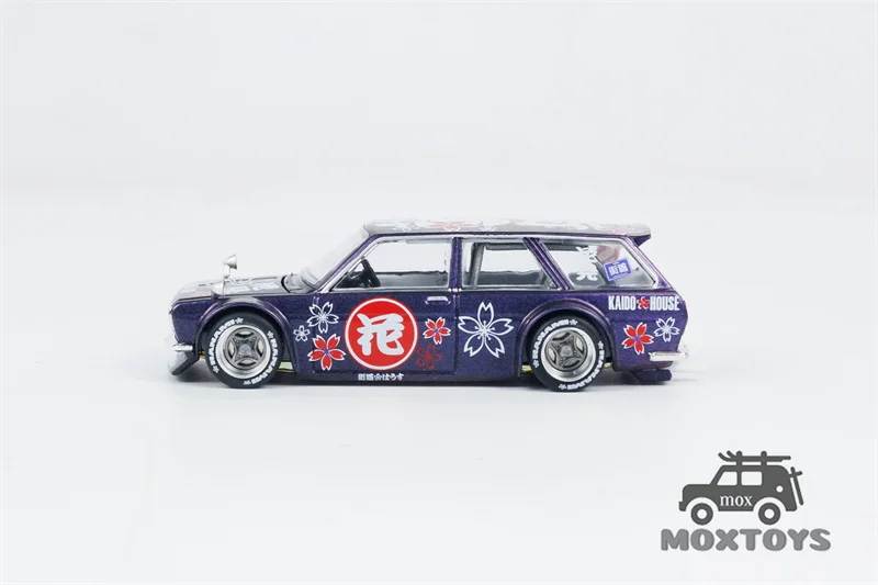 Kaido House x MINI GT 1:64 Datsun KAIDO 510 Wagon Hanami V3 Diecast Model Car