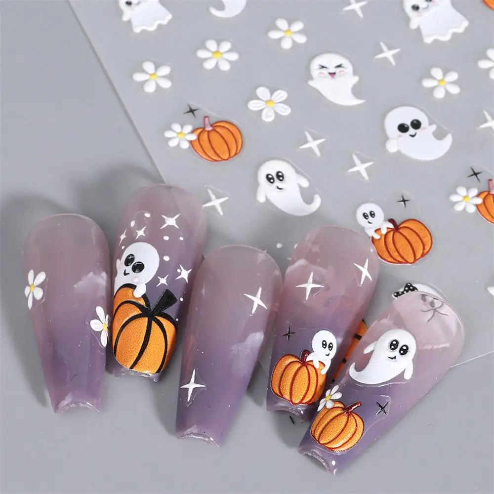 Geprägte Nagel aufkleber Vergnügen modisch energetisch einfach aufzutragen einzigartige Mädchen Halloween Nail Art Spaß und gruselige Nagel aufkleber