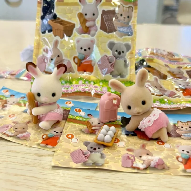 Sylvanian Families Blind Bag Urocze Mini Laleczki Calico Critters Figurki Anime dla Dzieci Zabawki do Udawania Prezentów Świątecznych dla Dzieci