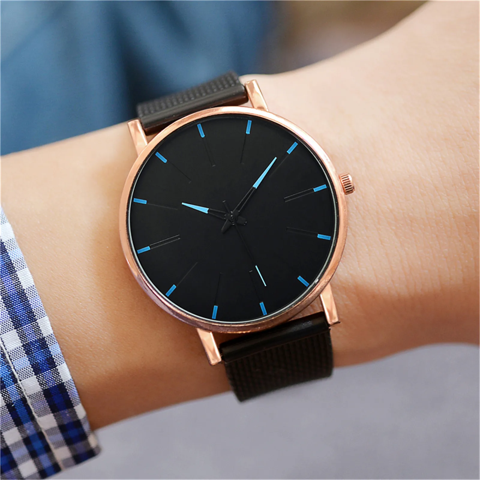 

Simple Men Watch Mesh Belt Auto Date Watches Man Business Casual Quartz Wrist Watch Fashion Calendar Clock Reloj Hombre