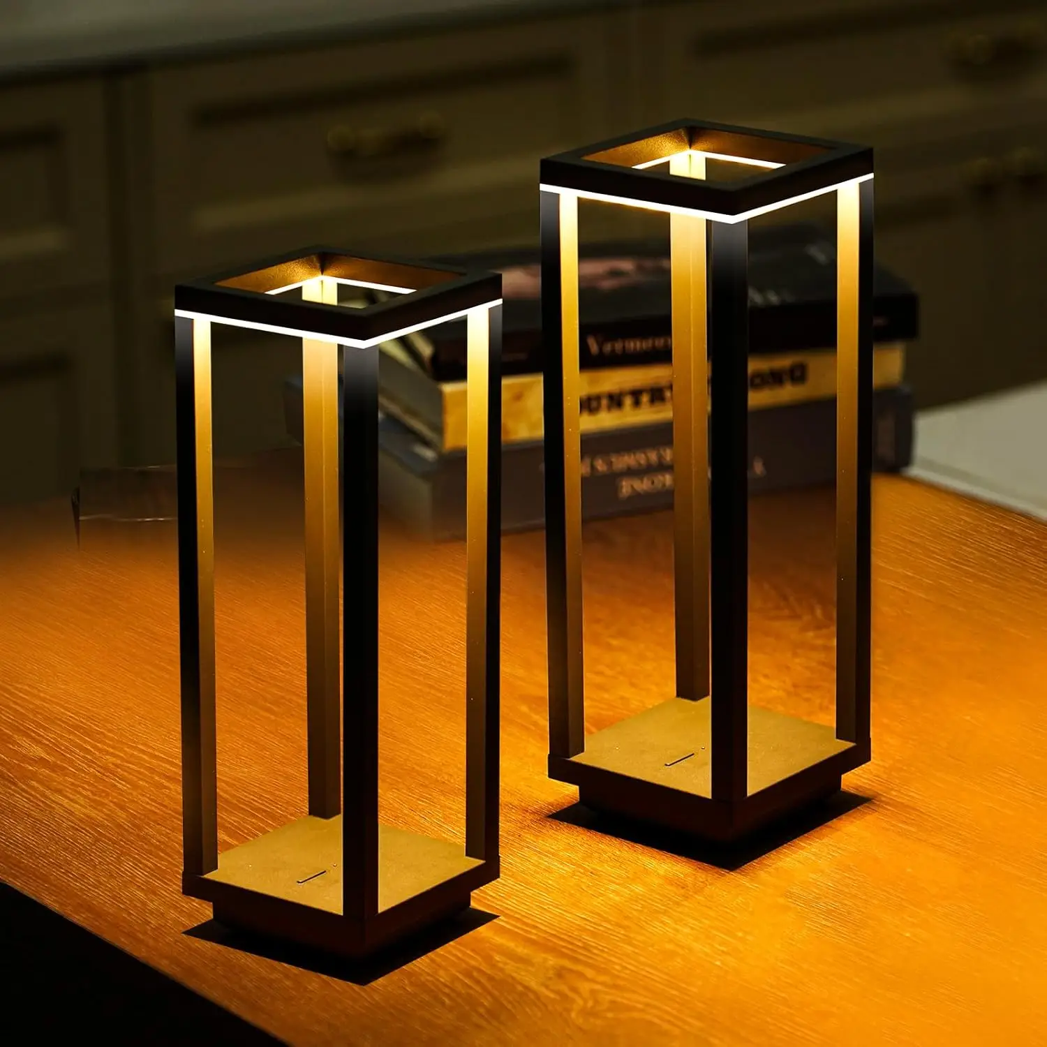 

Rechargeable Cordless Table Lamp, IP55 Waterproof, 60h Runtime, 3 Color Stepless Dimming for Indoor/Outdoor Use