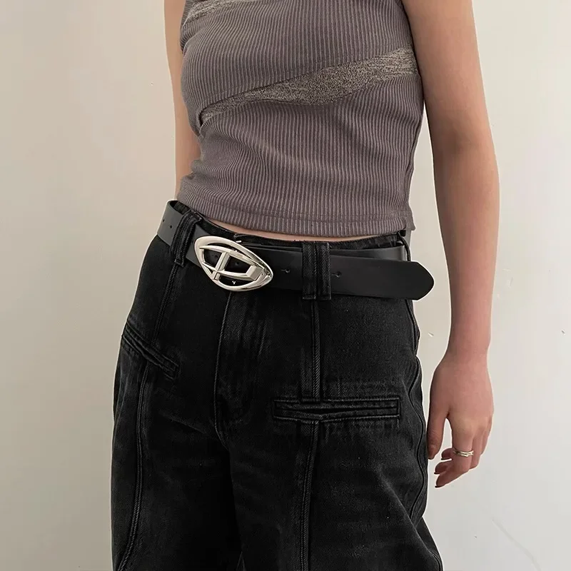 2024 New Creative Versatile Belt Student Korean Casual Jeans with Black Waistband for Slimming Trend Belt Designer Belt