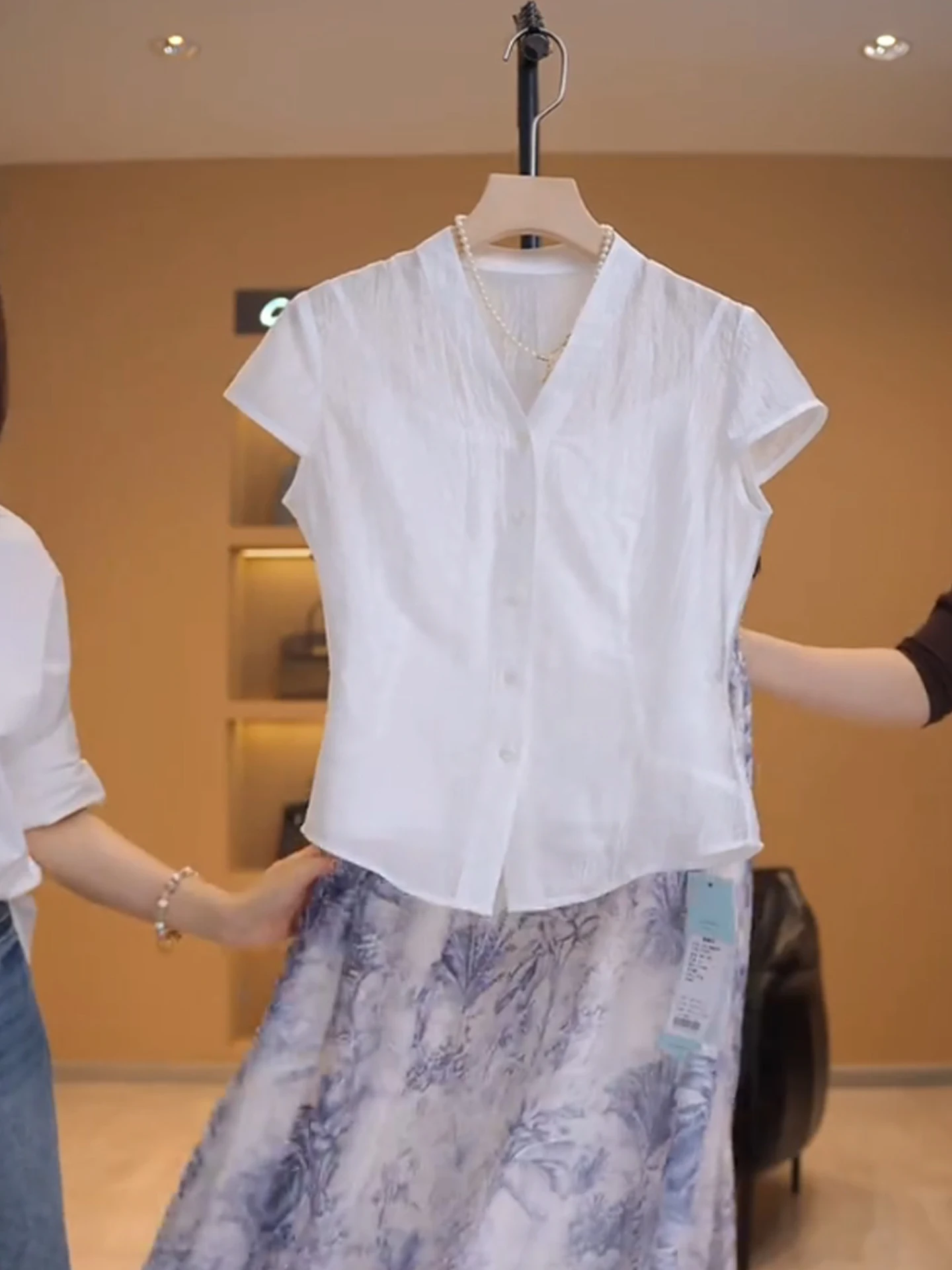 Breathable Summer ort Sve Pure Color irt Single Button Design Sensation Chiffon Commute Sun Protection Women's Blouse