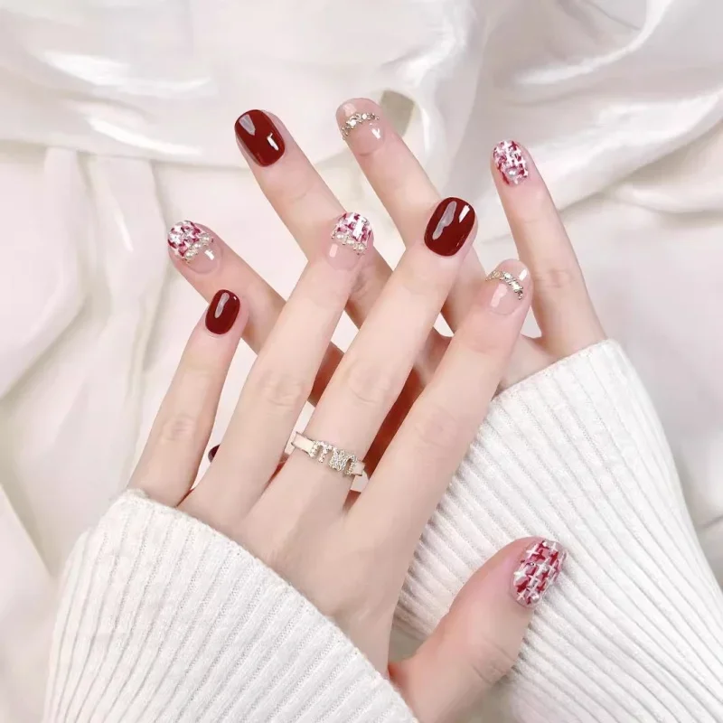 10Pcs Red Chic Press-On Nails Elegant French Style with Pearl Short Handmade Lattice Full Cover Fake Nails Tips for Women&Girls