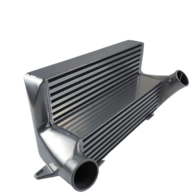 

Интеркулер FMIC для BMW 135i 335i N54 N55 7,5 дюймов 1000whp E82 E90 E92 E93