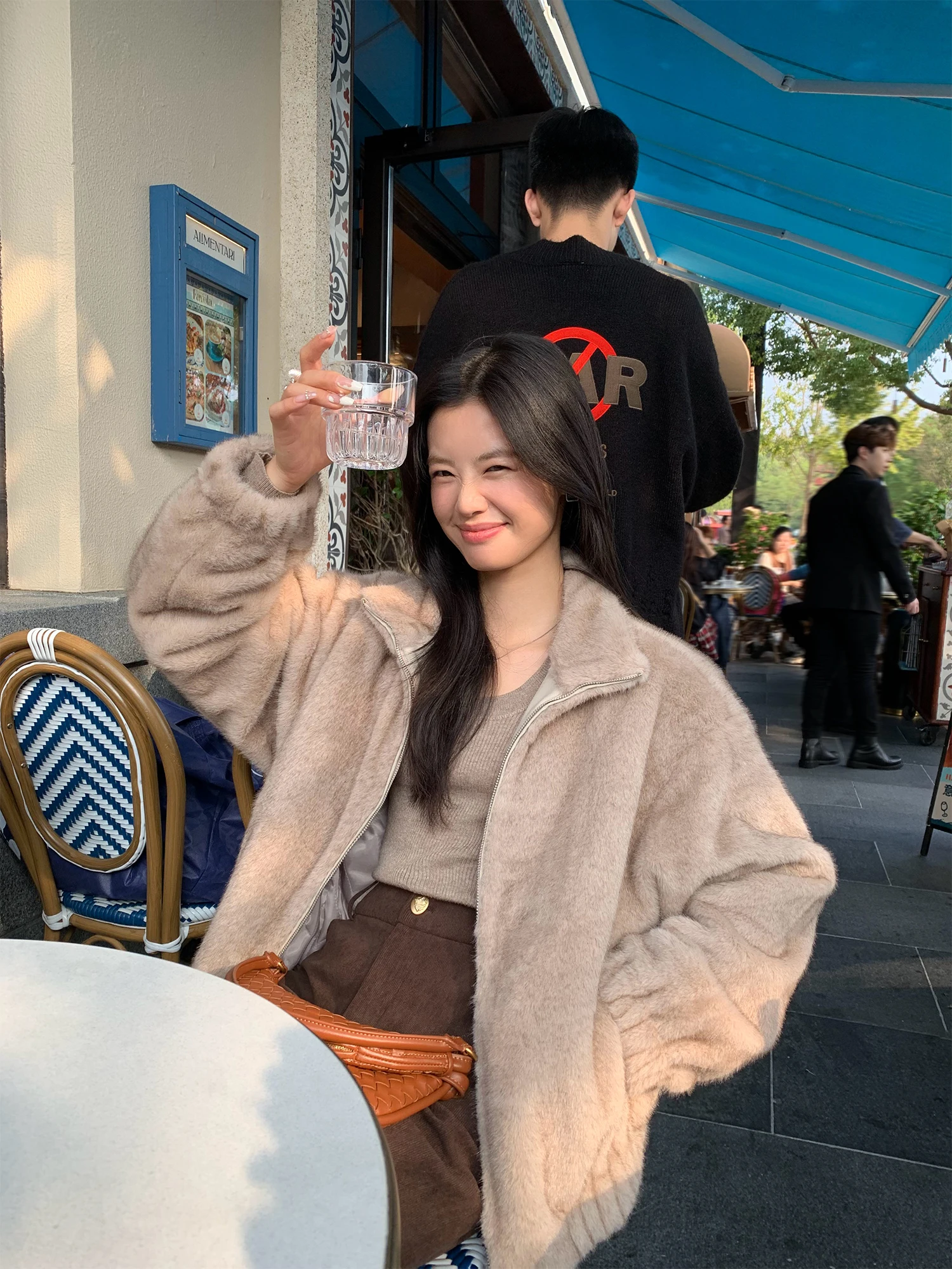 

Экологичный кардиган из искусственного меха на молнии, женская теплая пушистая верхняя одежда, повседневный свободный крой, зимнее пальто от Pusumede