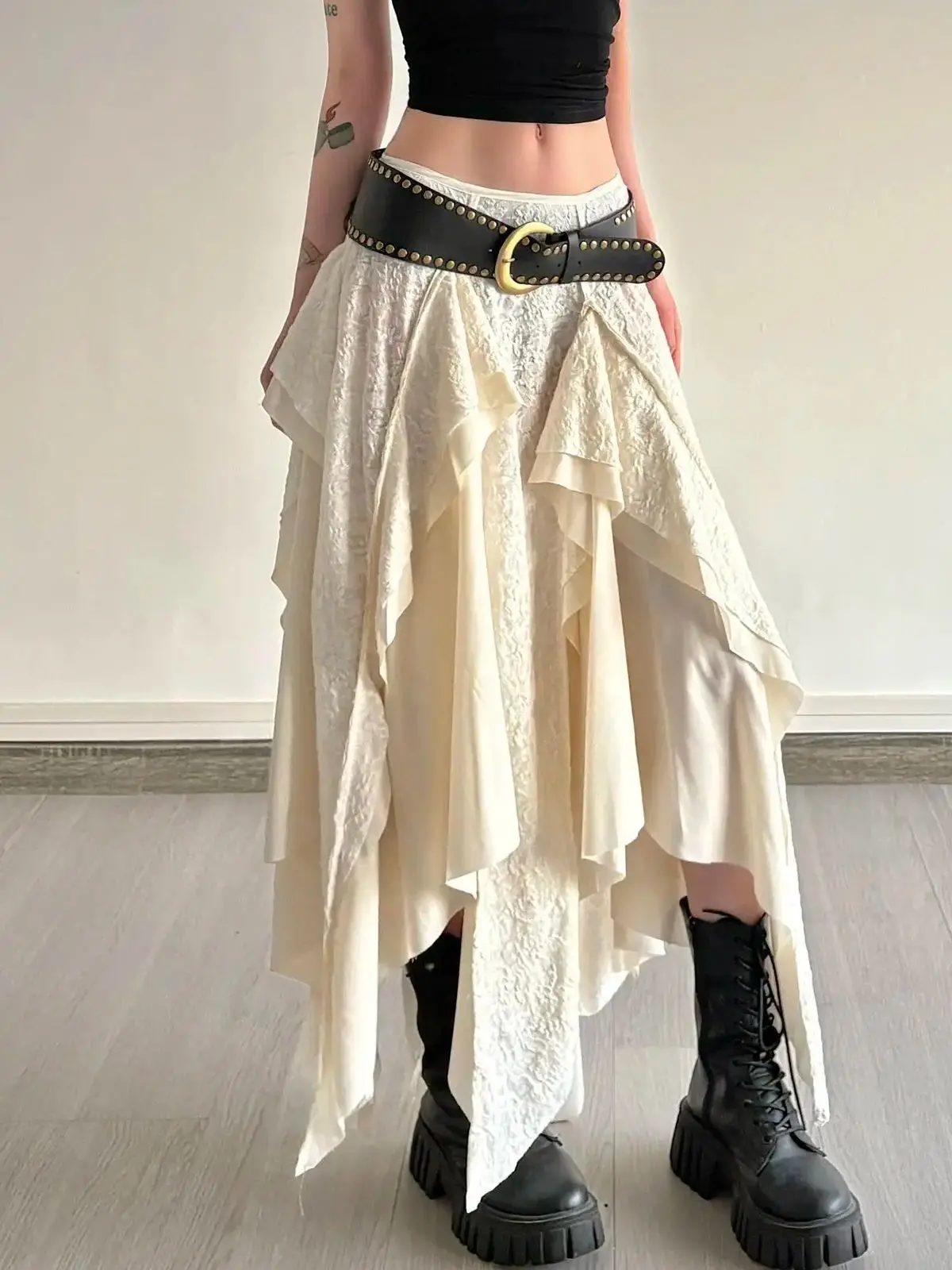 

Women's Beige Long Half Skirt Y2K French Elegant Harajuku High Street Fashion Aesthetic Level Retro Half Skirt Clothing 2025 New