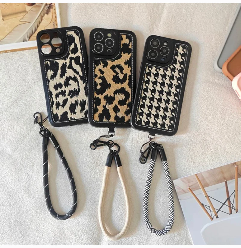 Fashion Leopard Print Lanyard Series,All Inclusive Anti Drop,Lens Protection Phone Case For IPhone16,15,14 Plus,13,12,11 Pro Max