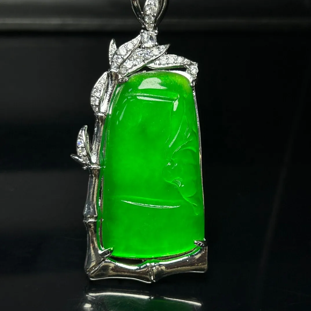 Certified Natural INLAY ice GREEN jade Jadeite Carved Foo bean Pendant&Necklaces