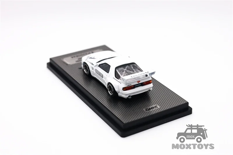 INNO64 1:64 PANDEM RX7 FC3S AERO White Rocket Bunny Diecast Model Car