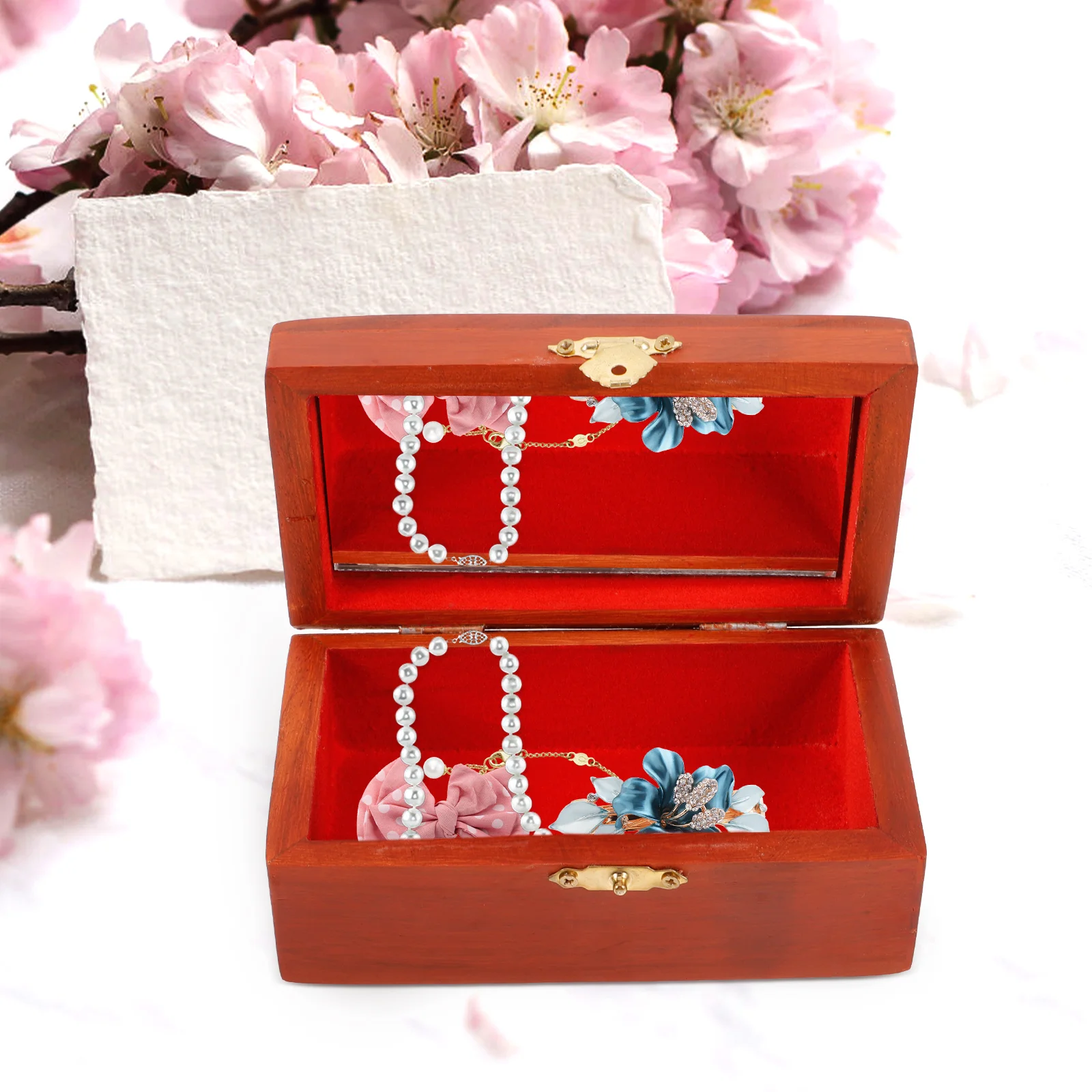

Storage Jewelry Box Gift Boxes Handheld Vintage Treasure Chest with Cover Metal