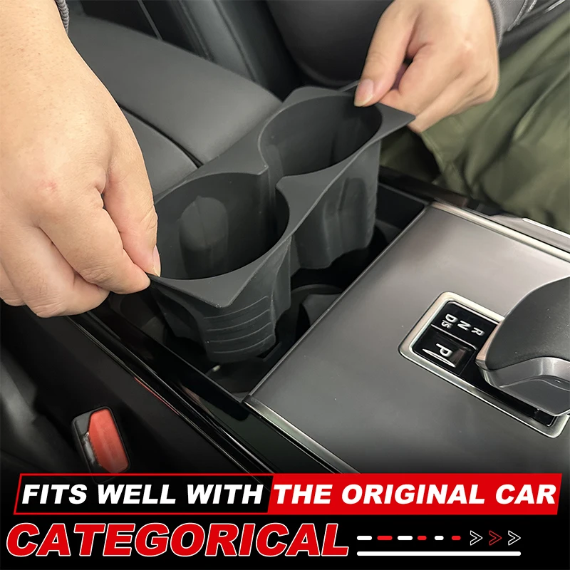 

For 2024-2026 Land Rover Range Rover Velar/Evoque central control water cup holder protective cover car water cup protective pad