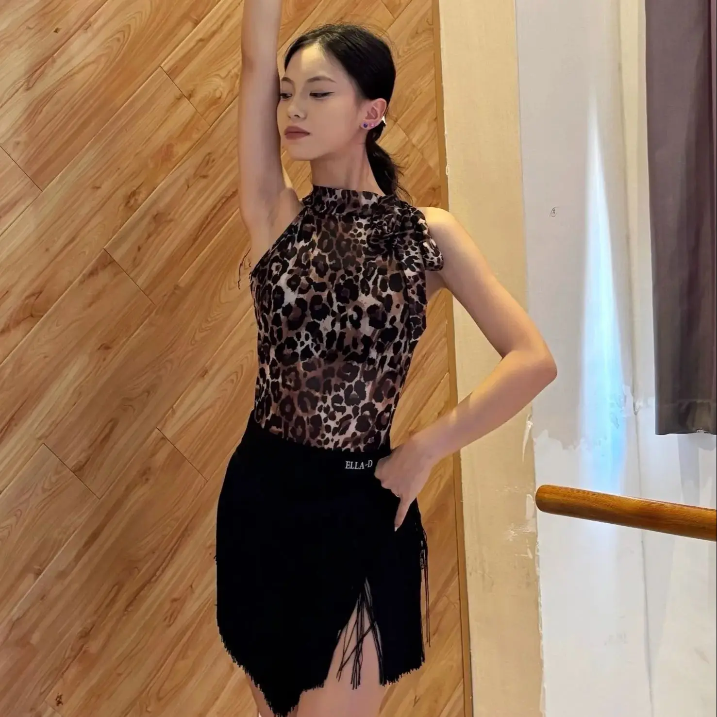 Vrouwen Luipaard Print Kwasten Split Latin Dansvoorstelling Jurk Samba Chacha Praktijk Kleding Volwassen Vrouwelijke Stadium Slijtage DM21904