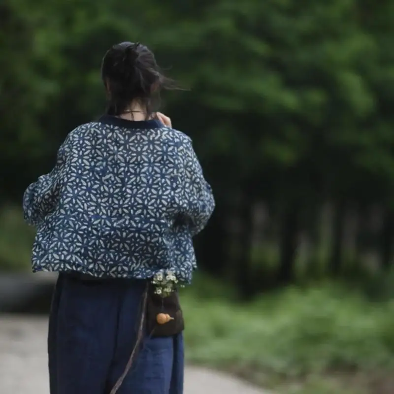 

2025 Summer New Arts Style Women V-neck Open Stitch Thin Short Coat Good Quality Vintage Print Cotton Linen Loose Jackets SN77