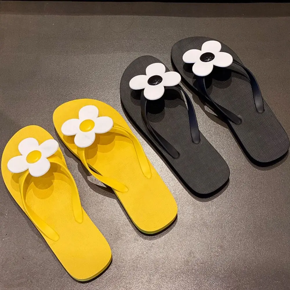 

Casual Flower Flower Flip Flops Clip Toe Anti Slip Flat Soled Slippers Beachwear Summer Platform Flip Flops Bathroom