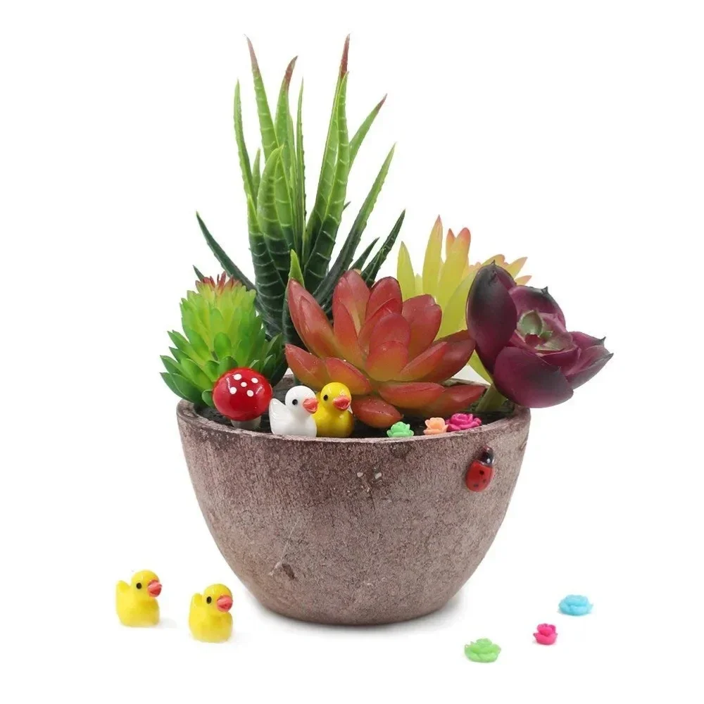 100Pcs Resin Mini Duck Miniature Figurines Ornaments Decor Yellow Animal Garden Crafts Tiny Duck Landscape Plants Fairy