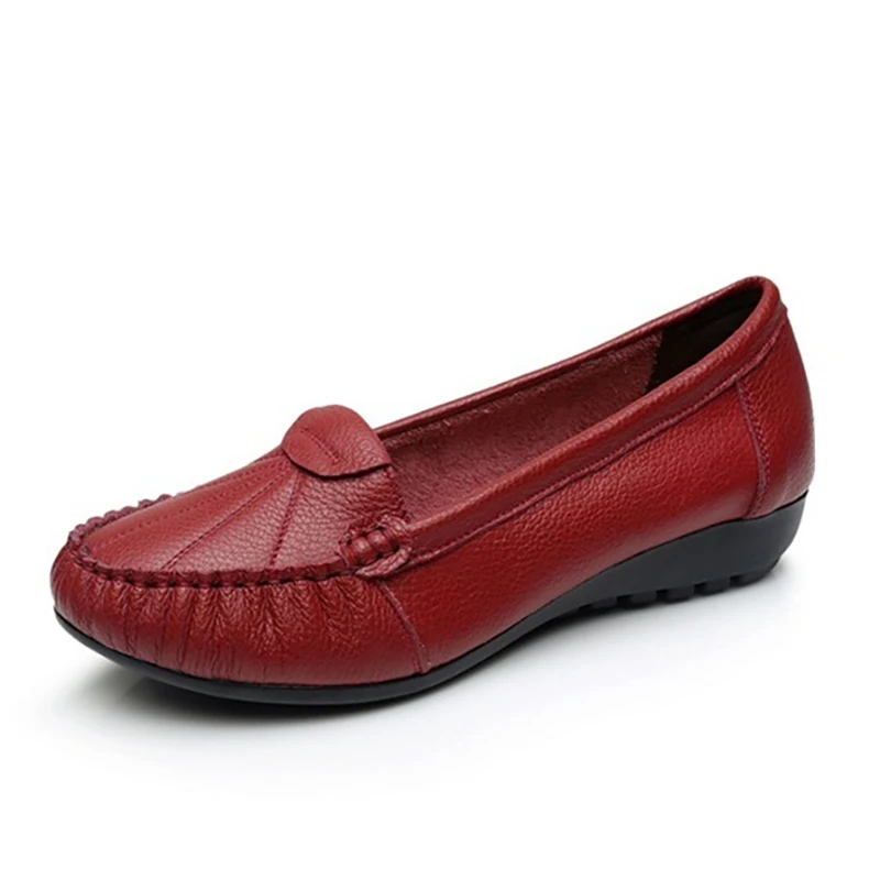 TRAF zapatos planos de piel sintética roja para mujer, sandalias de punta cerrada con cabeza redonda de primavera, zapatos elegantes Vintage de oficina para mujer a la moda