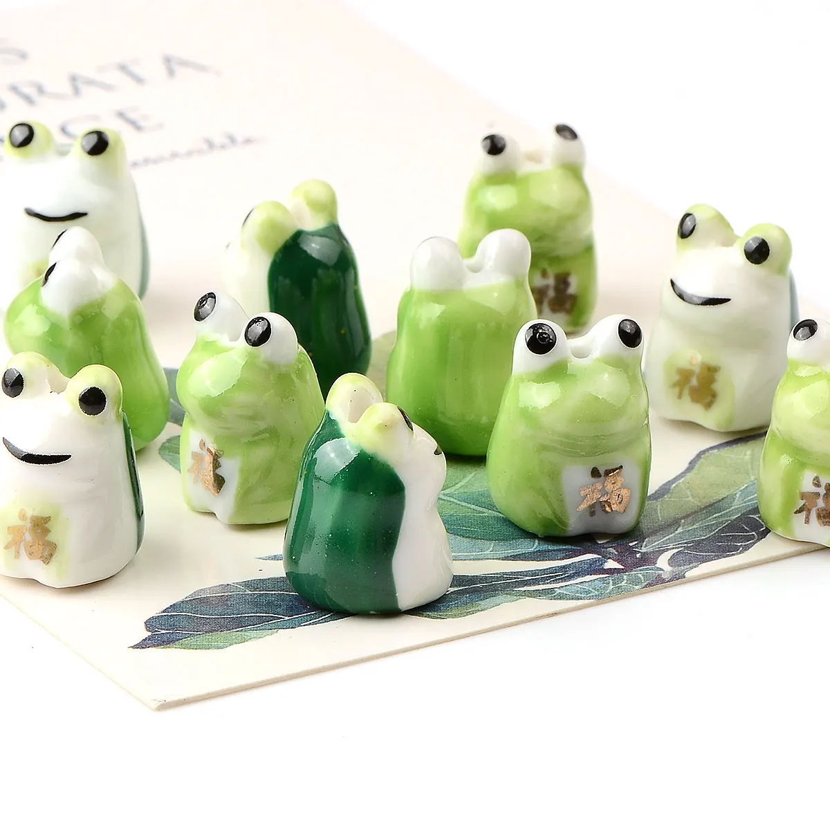4pcs 1.3x1.8cm Creative Handmade Painted Frog Ceramic Beads Spacer Beads for Jewelry Making DIY Charm Pendant Bracelet