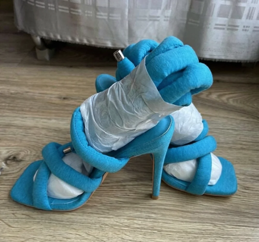 Design Dark Denim Knotted Strap Stiletto Heels Square Open Toe Chunky Thick Denim Straps Metal Tip Details Summer Casual Sandals view 3