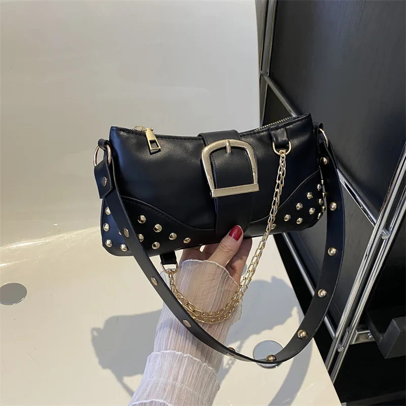 

Studded Rivets Handbags Female Cool Style Gothic Shoulder Bags for Women Girls Fashion Rock Underarm Bags Chains Shopper Bags