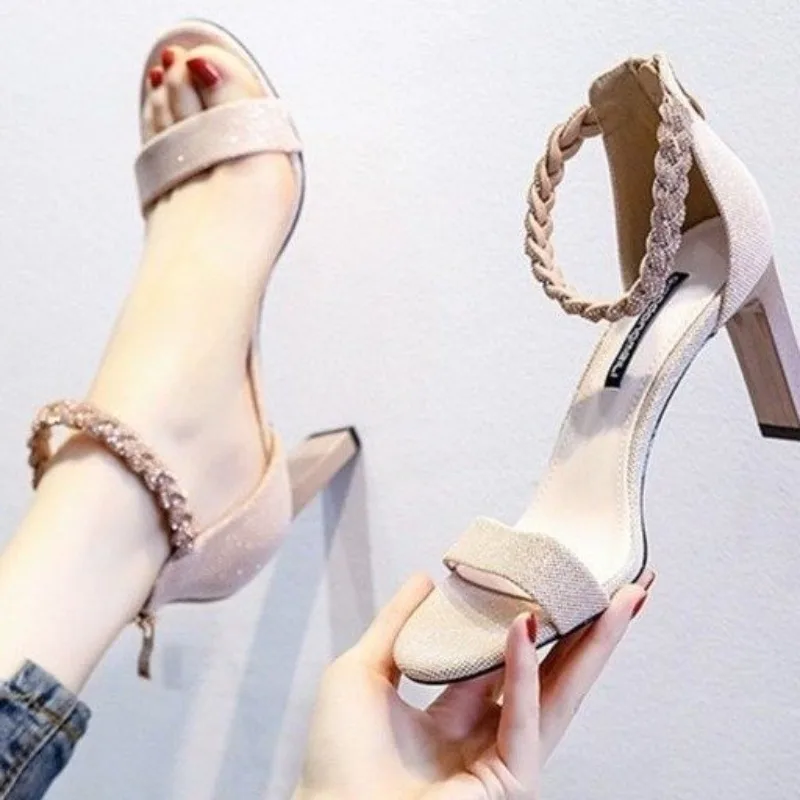 2024 Summer New Style Thick Heel Fashion Straight Back Zipper Rhinestone Bag Heel Sandals Women's Banquet Work Temperament Shoes image 4