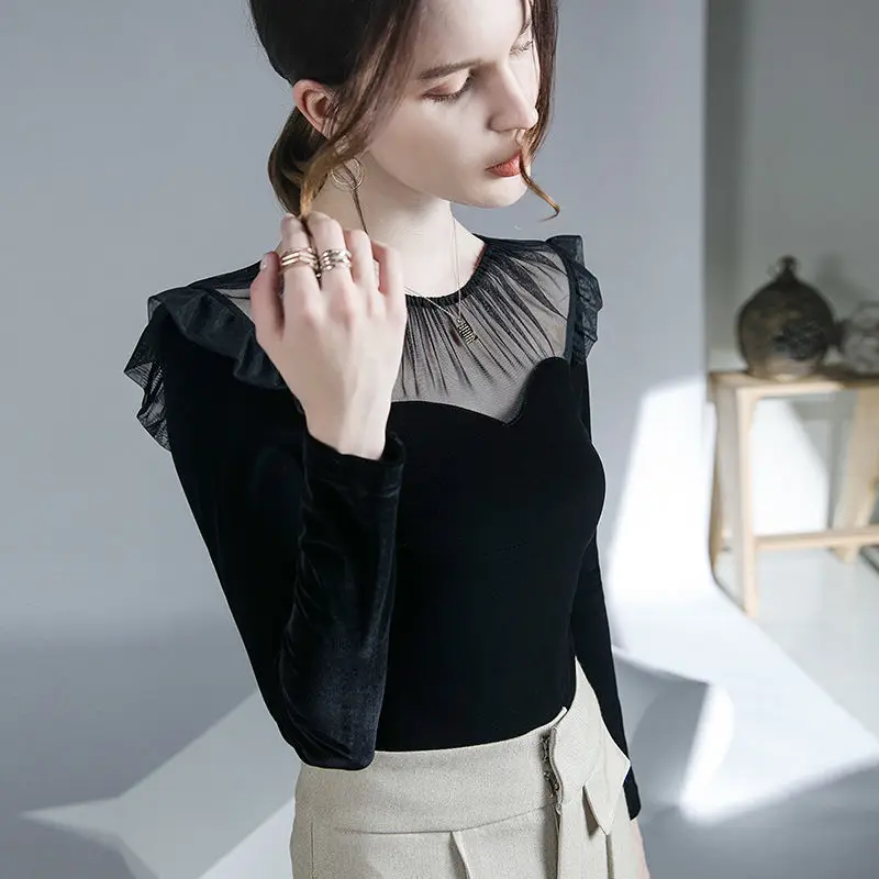 Vintage Sping Autumn Velvet New Women T-Shirts Solid O-Neck Gauze Pleated Hollow Out Korean Fashion Long Sleeve Bottoming Tops