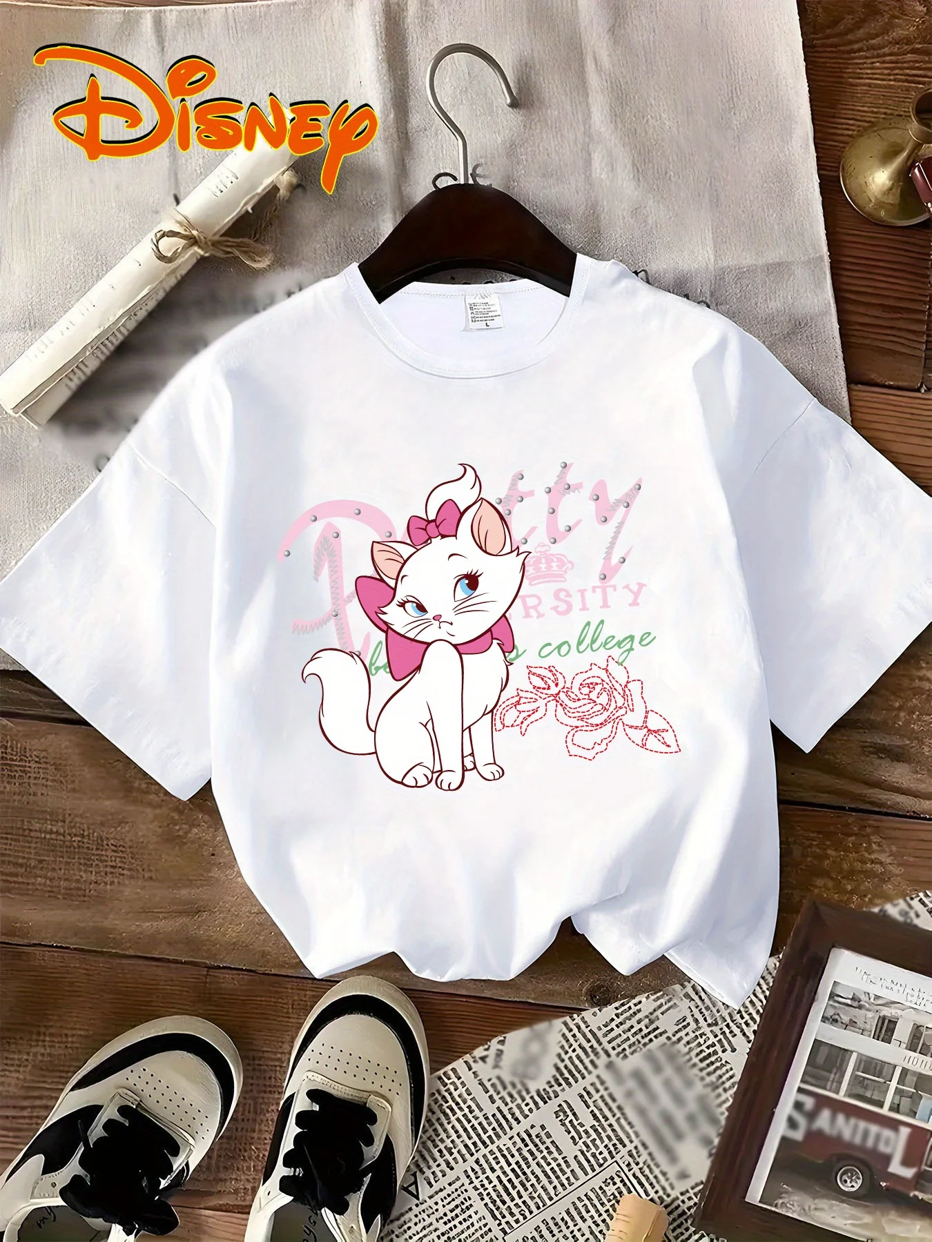 

2025 Disney Pattern Printed Women's Casual Comfortable Unique Smiling Face Black Round Neck Short Sleeve T-shirt