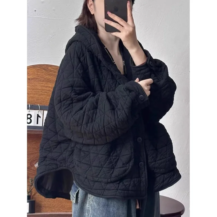 เสื้อคลุมผ้าฝ้ายลำลองสำหรับผู้หญิง ลายเพชรแฟชั่น มีฮู้ด ทรงหลวม พร้อมกระเป๋าใบใหญ่ รุ่นใหม่ล่าสุดสำหรับฤดูใบไม้ร่วงและฤดูหนาว