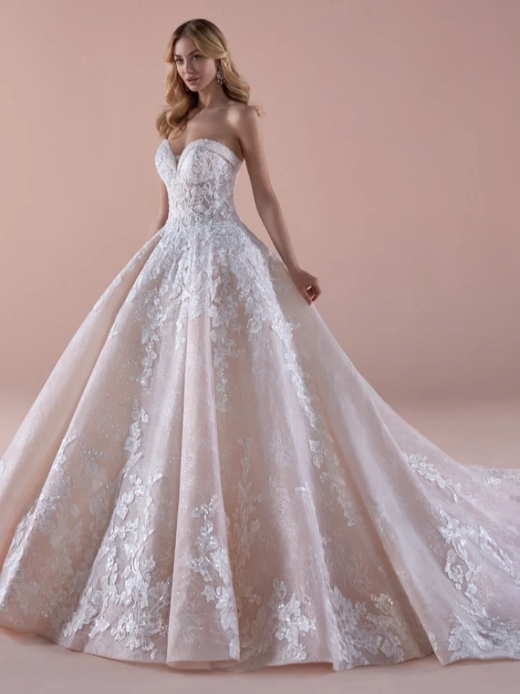 

2025 Women's Custom Wedding Dress Strapless Light Pink Lace Pattern Sequins Large Skirt With Trailing Romantic And Elegant