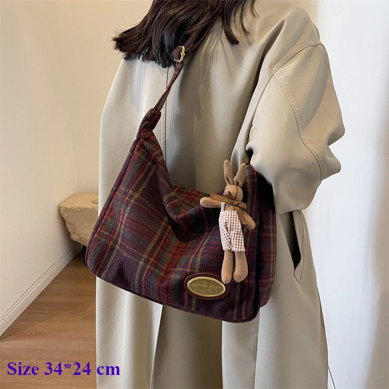 

Retro Messenger Bag Women's Autumn Winter Woolen Shoulder Bag Fashion Girl Backpack