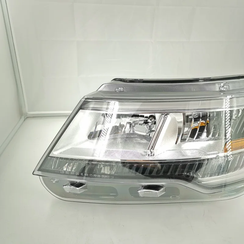 Car Bumper headlamp for ford Explorer Headlight 2016~2019y car accessories head light for Ford Explorer fog light