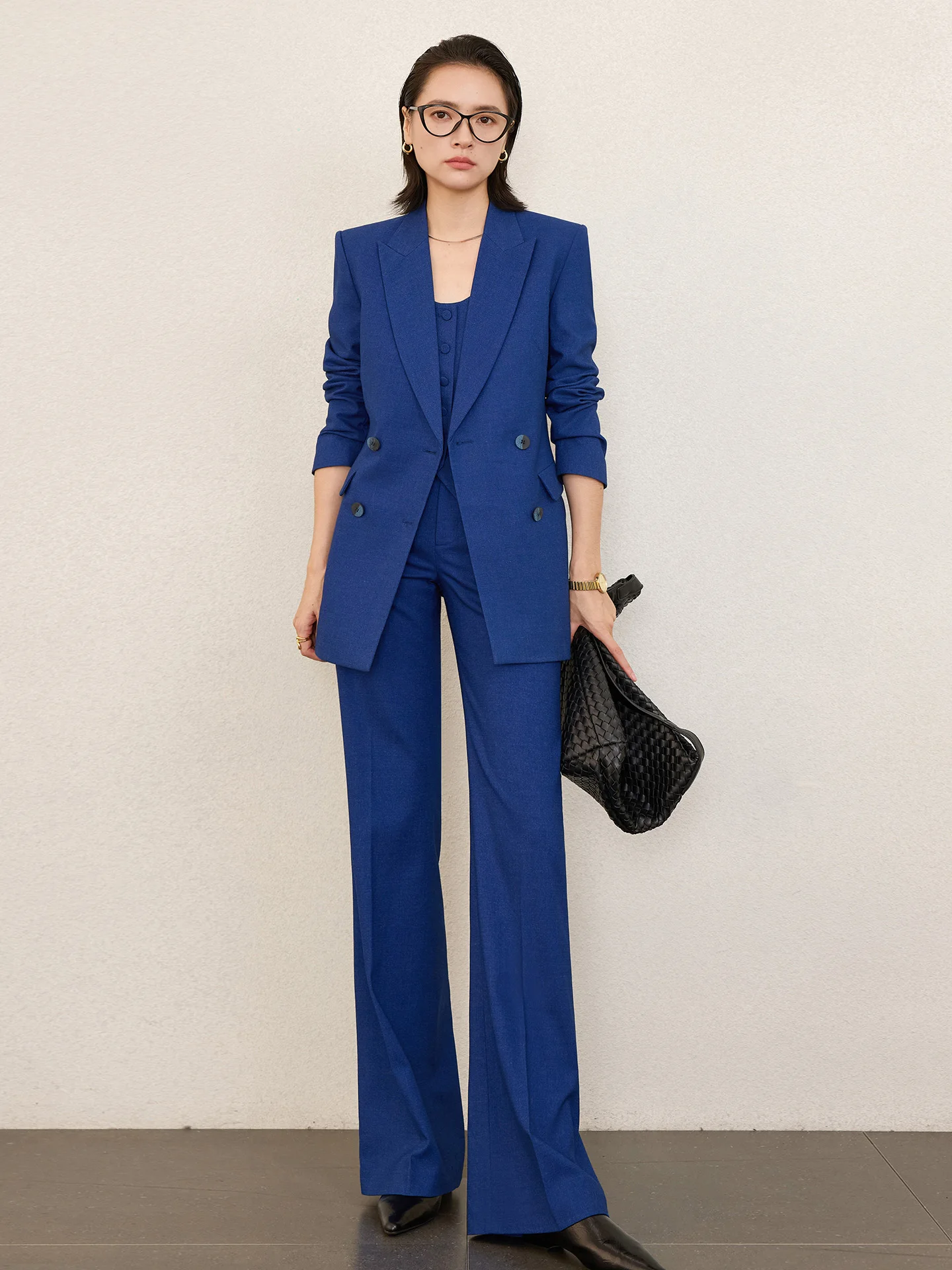 

Женский деловой костюм Busin Sle: пастельно-голубые расклешенные брюки, комплект из двух предметов для работы и повседневной носки, элегантность премиум-класса, полиэстер