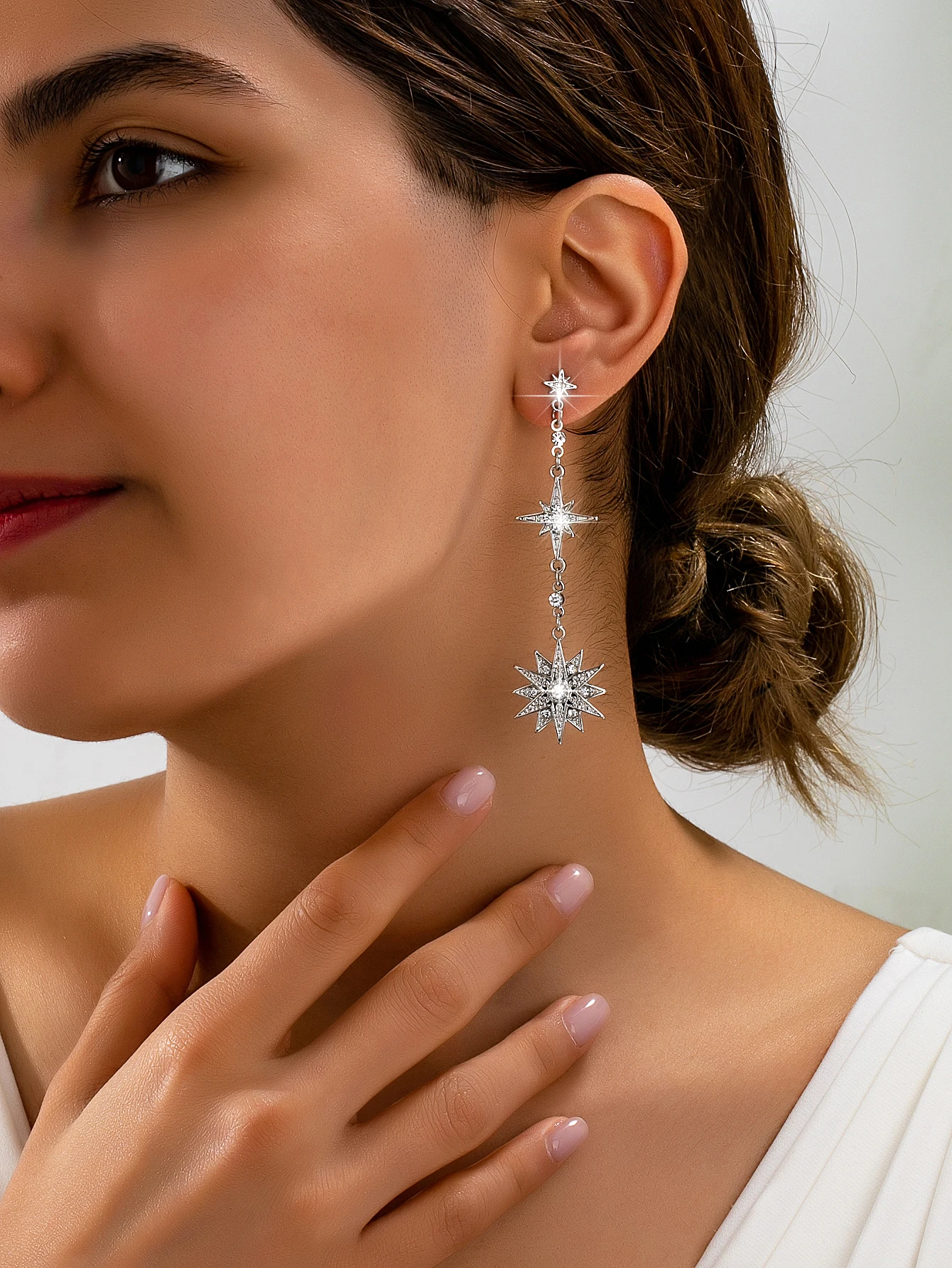 Silver-Plated Multi-Layer Full Diamond Star Long Dangle Earrings for Women, Chain Octagonal Star Earrings, Shiny Wedding Evening Party Earrings