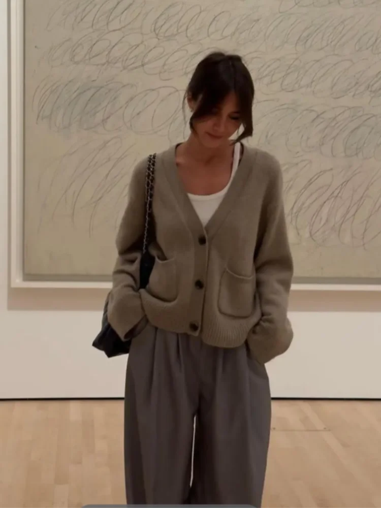 Vintage Knit Cardigan Women Casual Loose Big Sleeves V Neck Pockets Sweater Female 2025 Autumn Winter Solid Fashion Knitwears