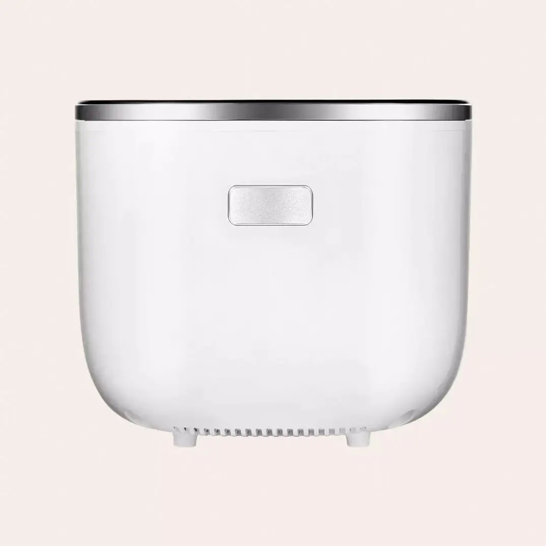 TOKIT IH Smart Rice Cooker A powerful rice cooker with a black crystal full-screen display