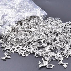 50pcs Alloy Horseshoe Tibetan Silver Fly Horse Pendant Accessories Charms For Jewelry Making diy Bracelets Craft Mix Materials