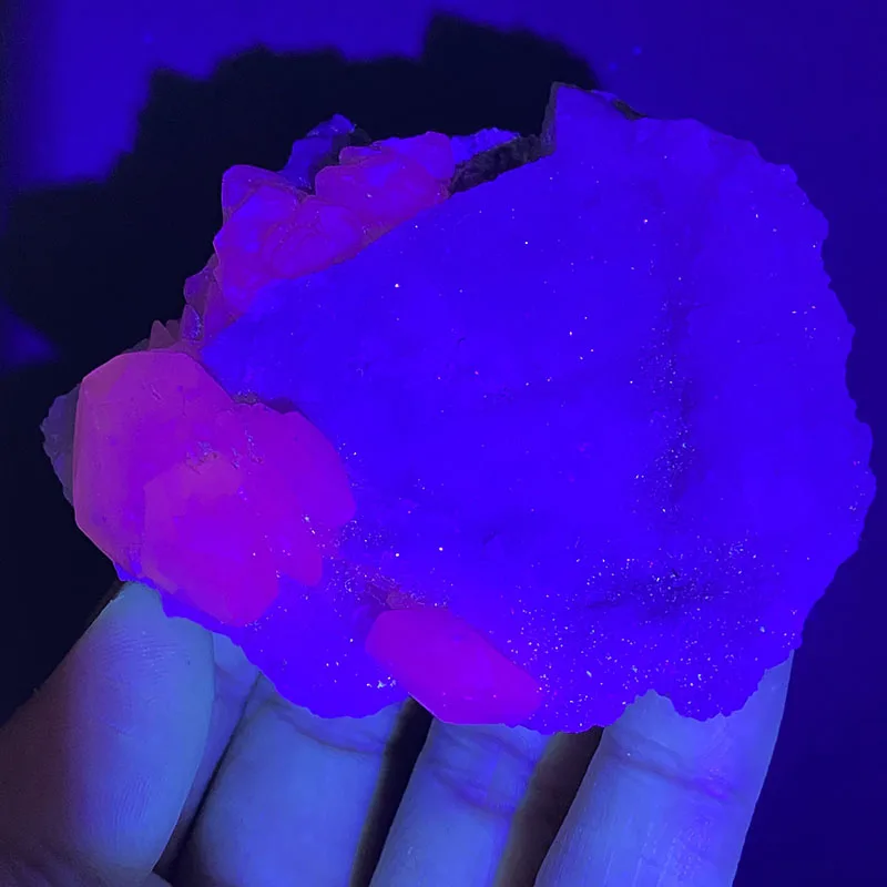 

100% натуральный (розовый флуоресценция) Кальколит и белый флюорит coexist необработанный камень, минеральный образец, кристаллы, коллекция драгоценных камней