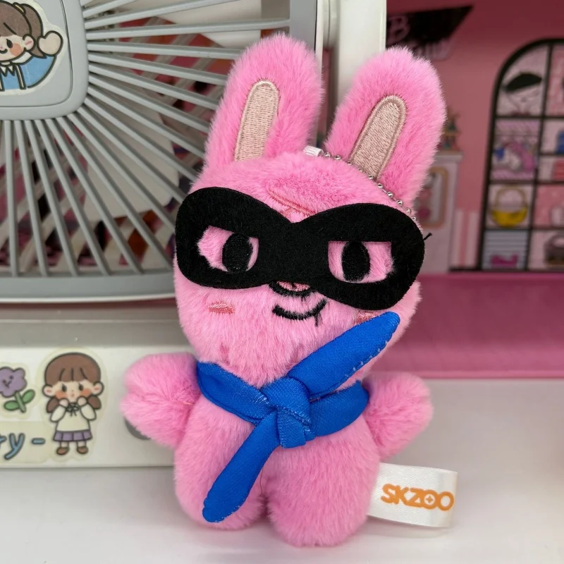Nowa pluszowa zabawka anime Stray Kids, breloczek w stylu pilotki SKZOO, prezent urodzinowy, pamiątka Jiniret, kawaii pluszak