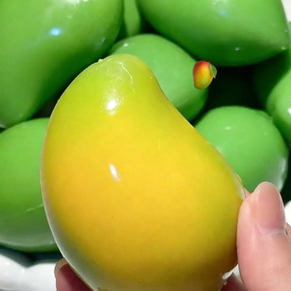 Color Changing Mango Pinching Toy Simulation Mango Stress Release Squishy Toy Mochi Slow Rebound Decompression Toy Stress Relief