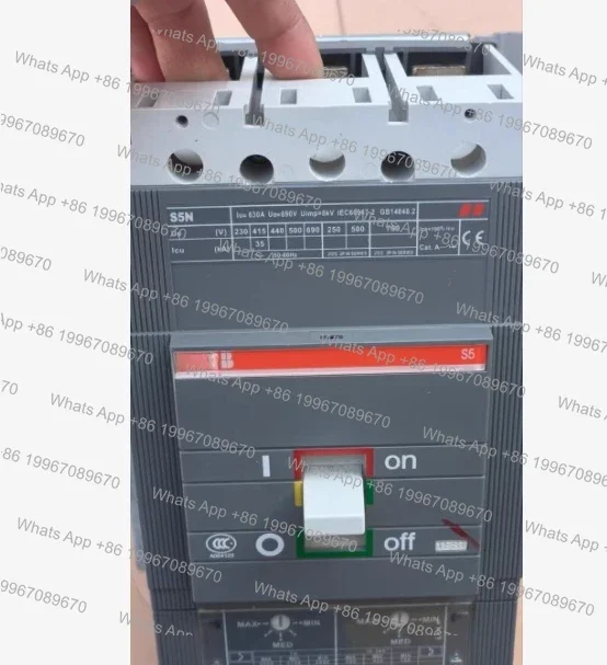 The function package suitable for  molded case circuit breaker S5 500A disassembly is good! Finish 95 new