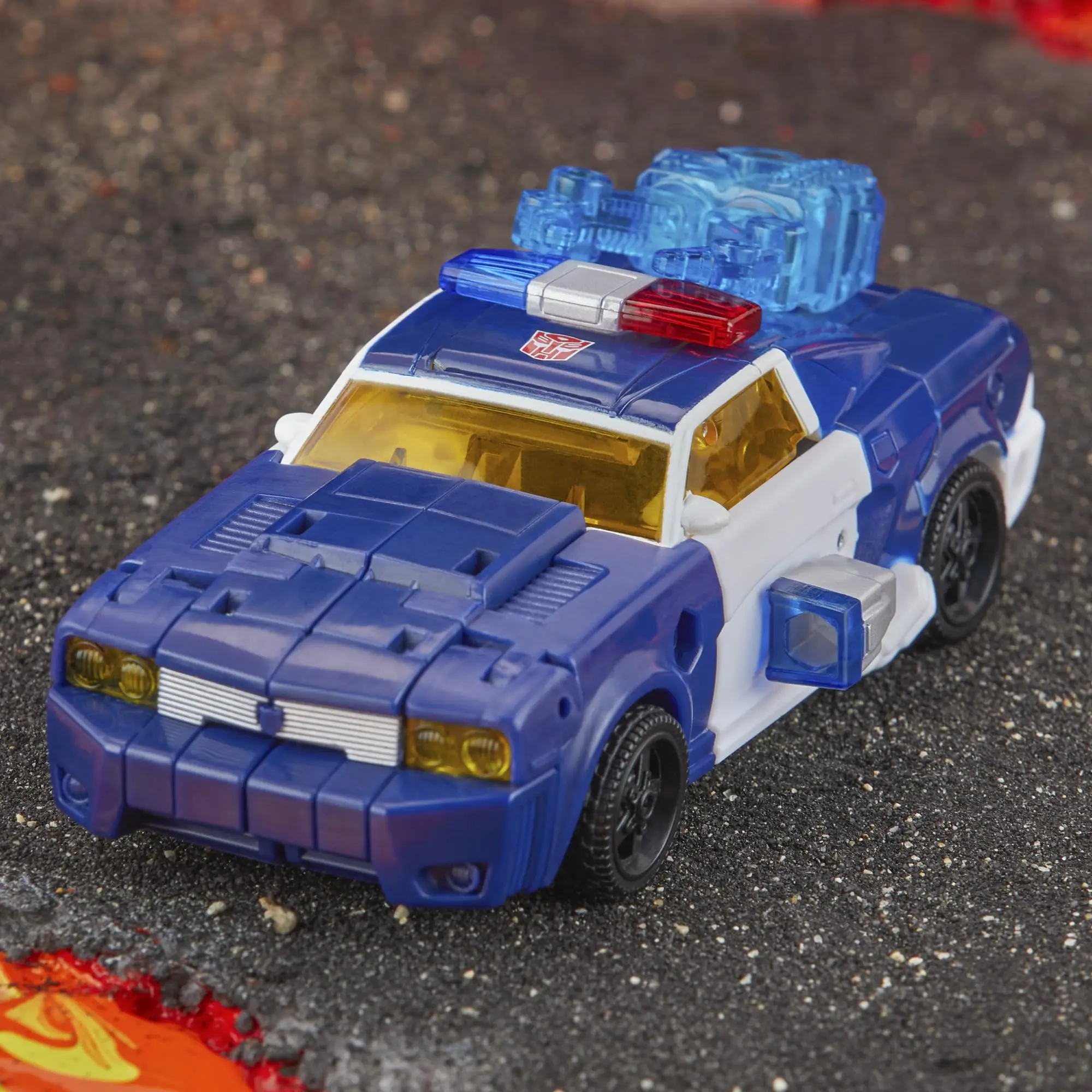 شخصية Transformers Legacy United Deluxe Class Rescue Bots Universe Autobot Chase، مقاس 5.5 بوصة، 8+