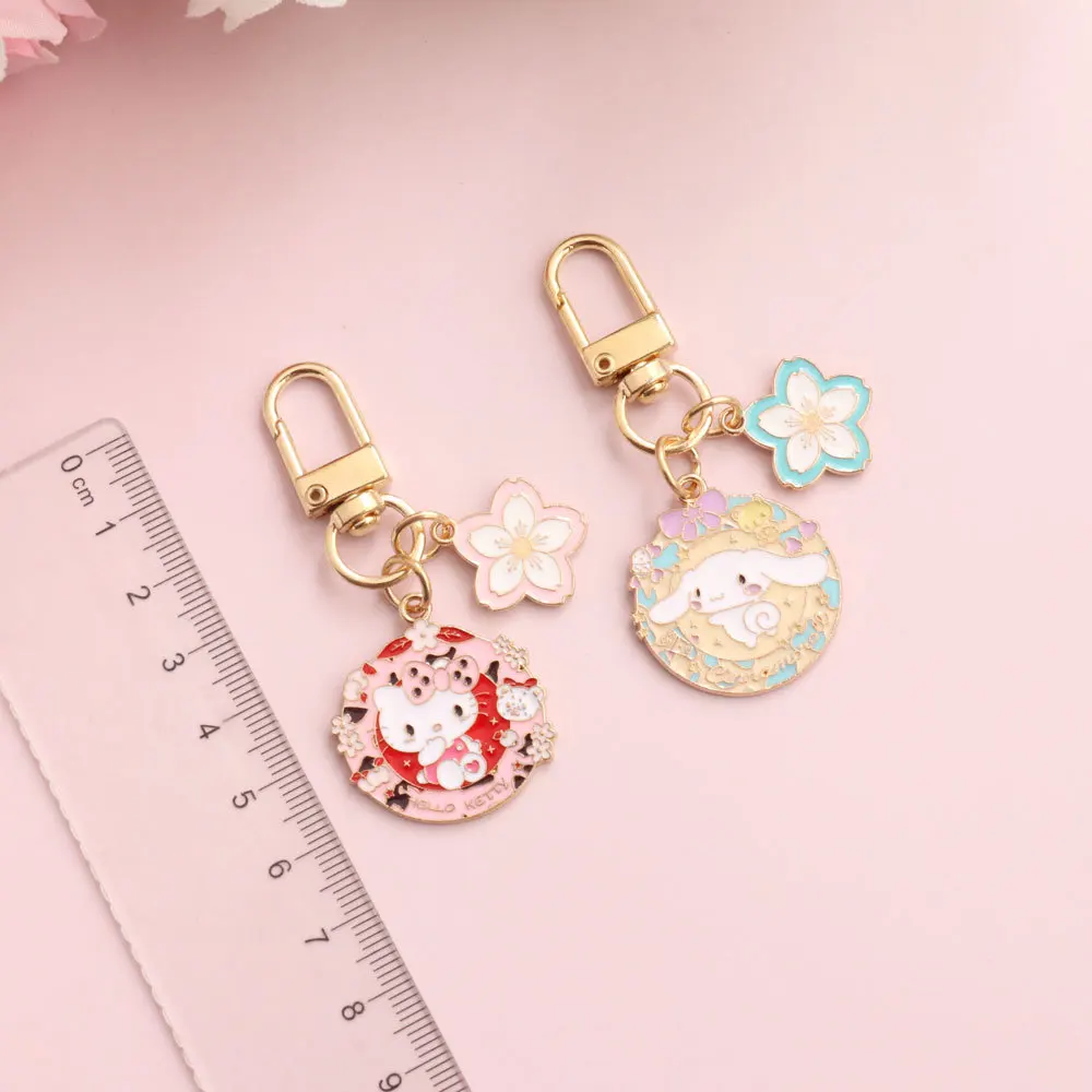 Hot Anime Sanrio Garland Series Delicate Metal Keychain for Cute Girls Decorated Bag Cartoon Pendant Accessories Christmas Gifts