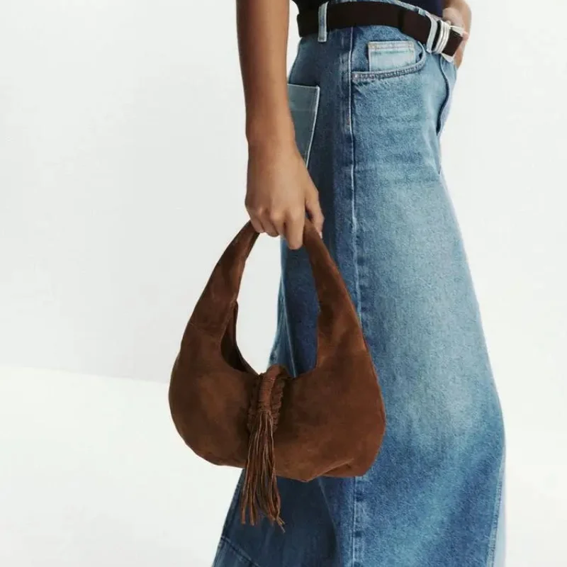 

Винтажная большая вместительная сумка для подмышек, женская сумка с кисточками, новинка 2023 года, универсальная сумка через плечо на одно плечо, дорожная сумка-тоут