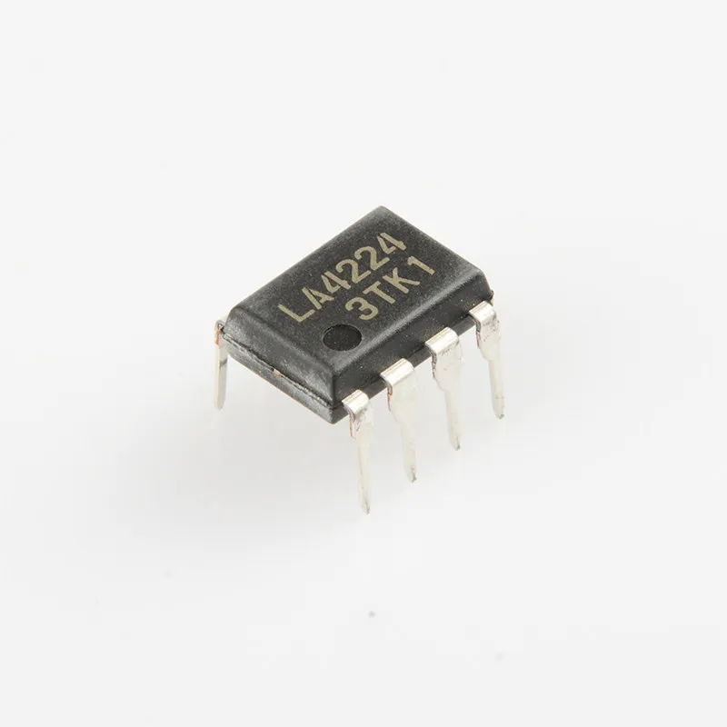 10pcs LA4224 DIP-14 Dual Channel Audio Power Amplifier IC 2x3W Class AB Audio Amp Chip One-Stop BOM Service