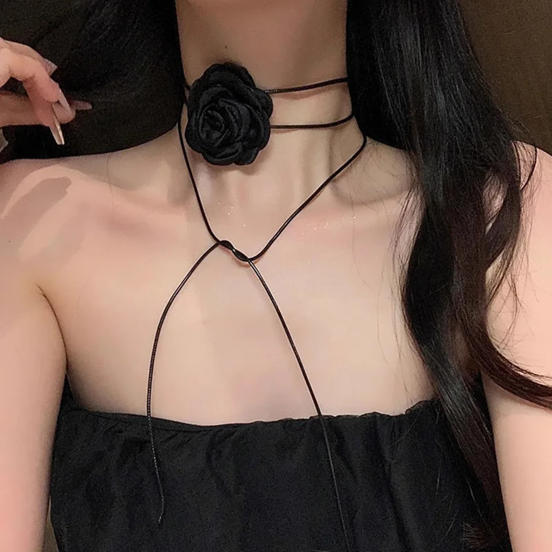 

Black and White Floral Necklace Rose Neckband Necklace Women's Fashion Neck Collar Camellia Collarbone Chain