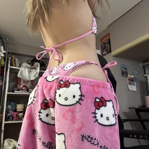 11 main sales coat Hello Kitty - №7